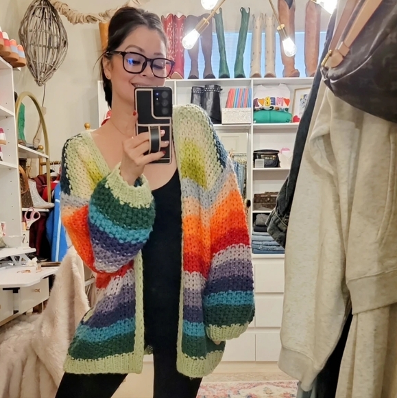 Meet your Posher, Ali - Picture 3 of 10